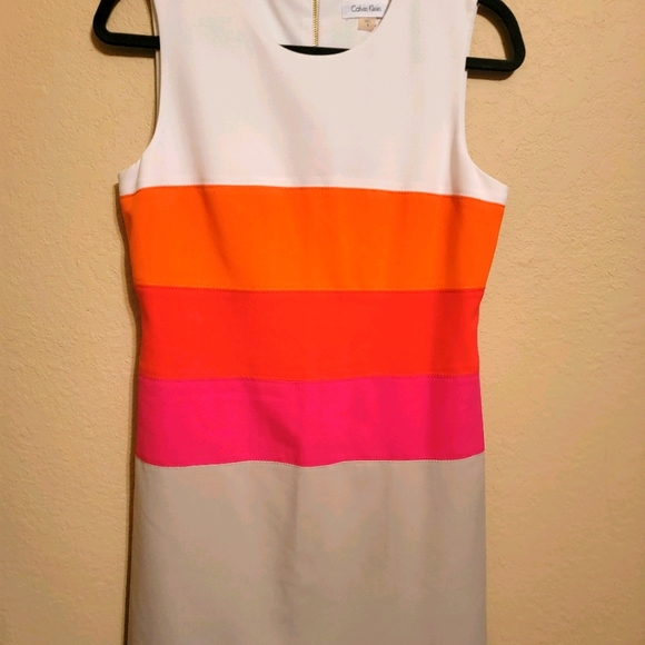 Dress - Picture 1 of 6